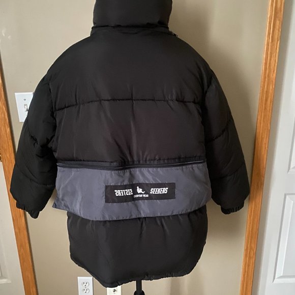 Sisters and Seekers Forecast Puffer - Picture 2 of 2